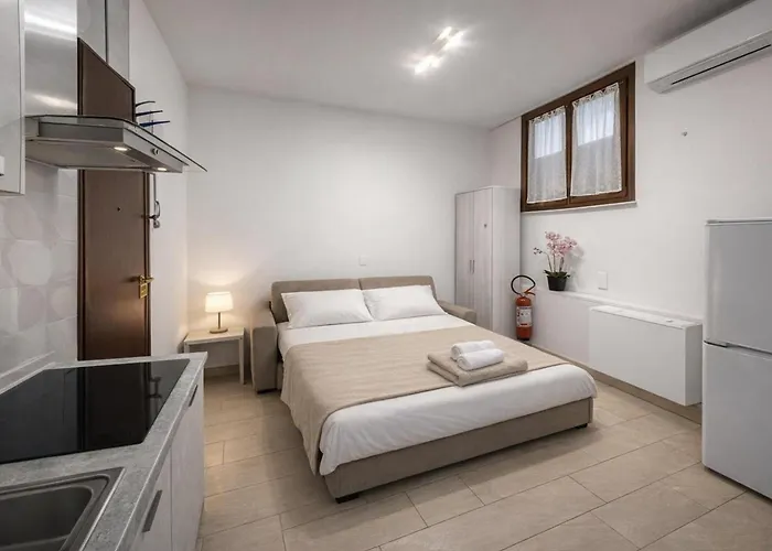 Vespucci - Next To The Sea - Happy Alassio